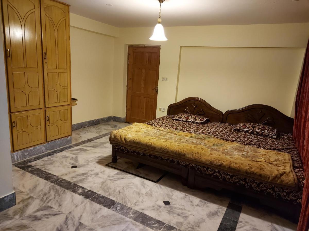 Shahrukh Heights Hotel Murree Eksteriør billede